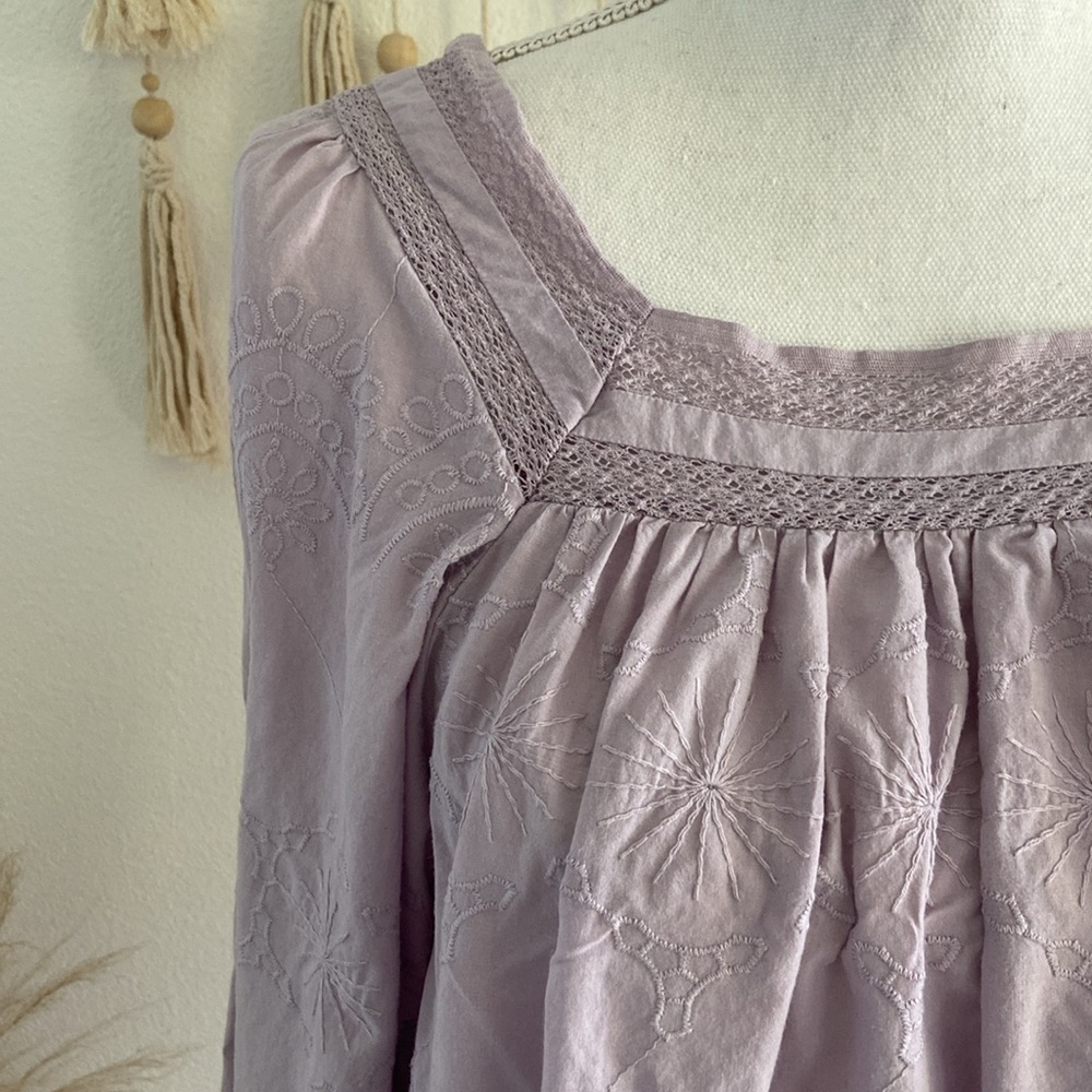 Universal Thread Lavender Cropped Blouse Square N… - image 3